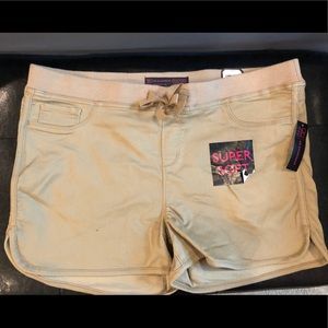 Khaki shorts